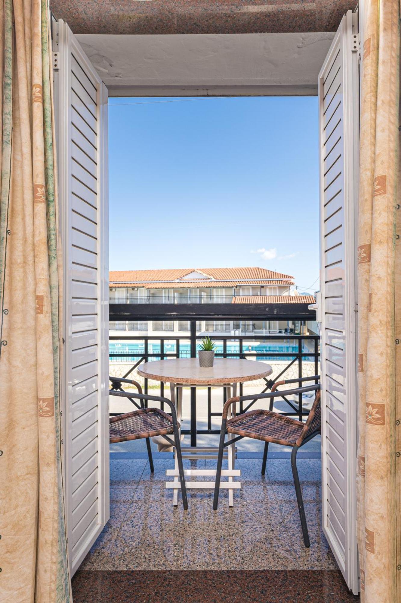 Hotel Aura Laganas Dış mekan fotoğraf