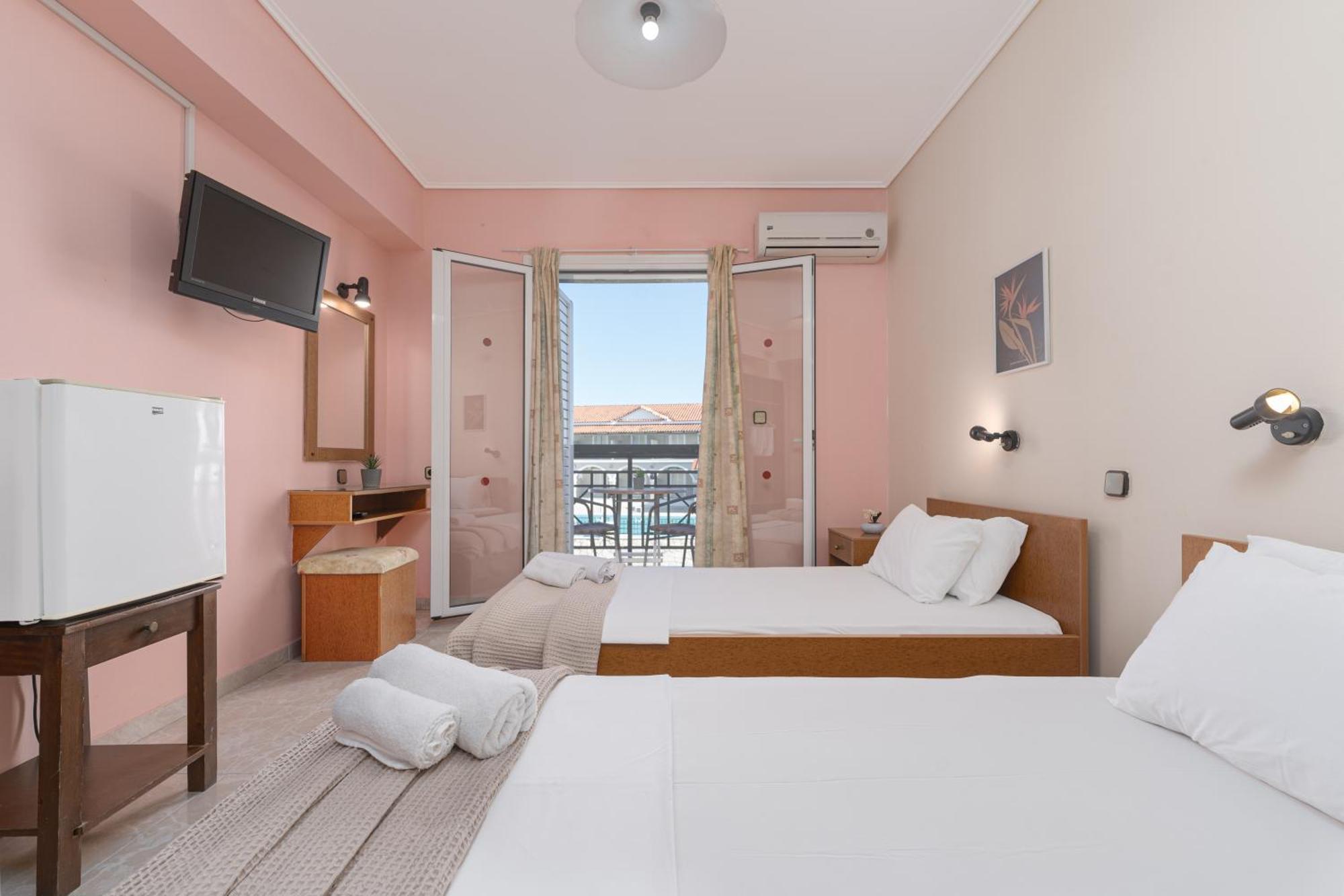 Hotel Aura Laganas Dış mekan fotoğraf